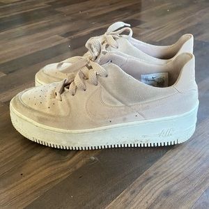 Light pink suede Air Force 1s!